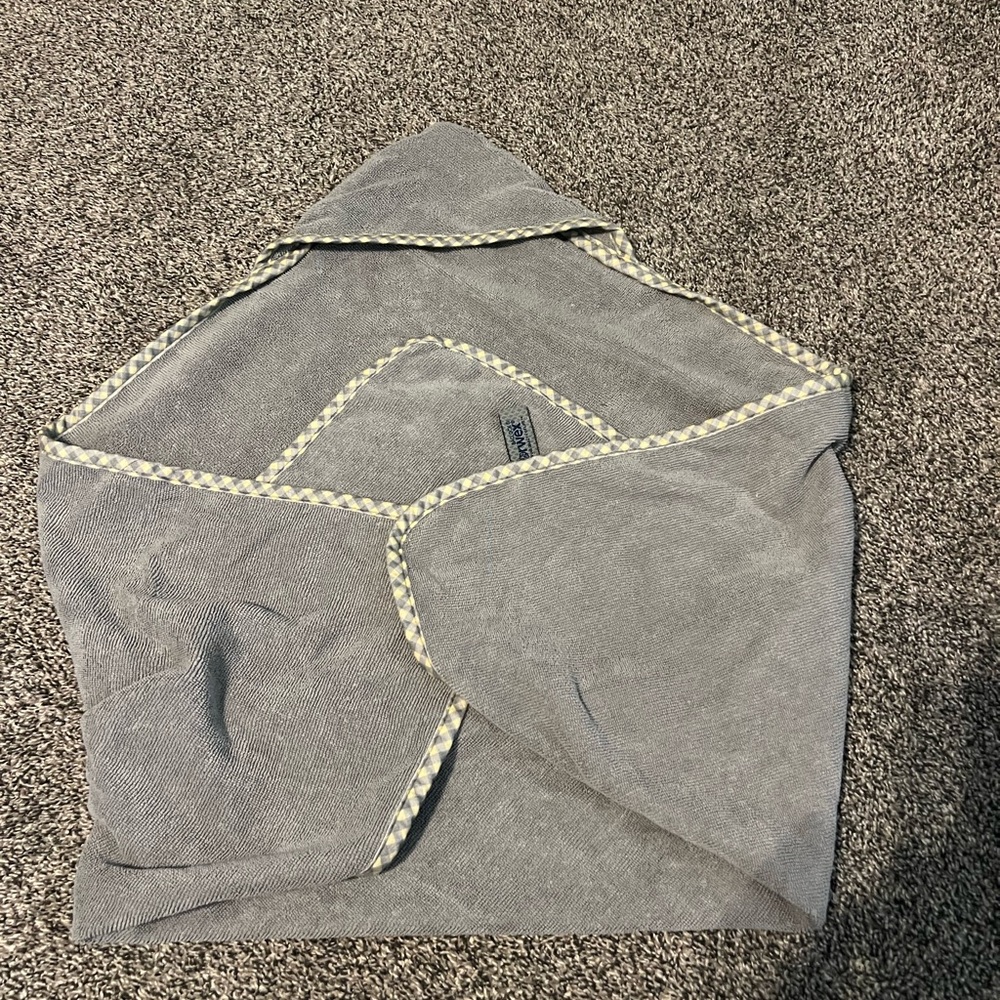 Norwex Gray Hooded Towel for Kids